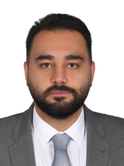حمیدرضا کرمی، بنیانگذار وکیلکمک